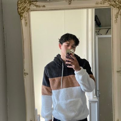 Saulopez__'s profile picture. Happy 🍀