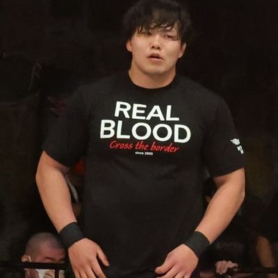 プロレスラー　野村直矢
https://t.co/LJ36C4Luam