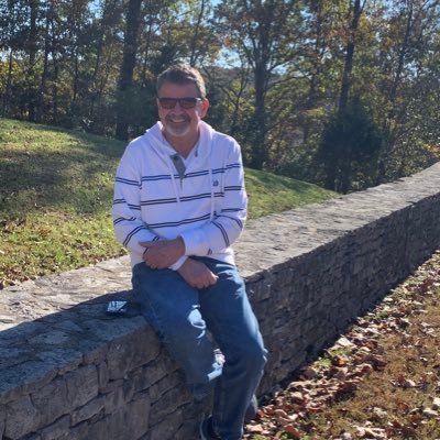 PapaEd22's profile picture. 