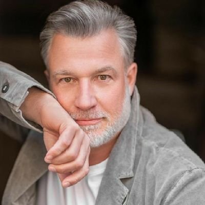 HaroldLeo11's profile picture. Always be honest