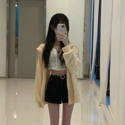 NAyyahome's profile picture. 