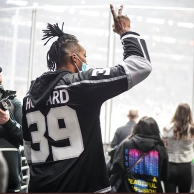 TokairaS's profile picture. Pet shop owner/Musician 🎵/NFT collector 💛

If you want to contact me, please DM（1/1）
Where there's sunshine, there's a smile👺👺👺