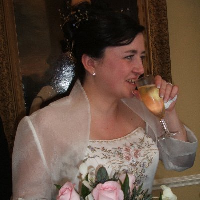 SewingandThings's profile picture. Wish you could edit tweets - always mistakes!