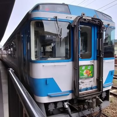 ryuuki_raito's profile picture. 四国を中心に鉄道・バスなど交通機関を撮影しています！よければフォローお願いします！
フォロワー700人目指してます！
たまに別のものも載せます！YouTube始めました！ 
！からぴちファンです！
