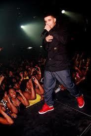 YMCMB_DrakeFan's profile picture. Its Drizzy Drake's official fan site bringing you alot of news and information about Drake... follow my other account @joaluw