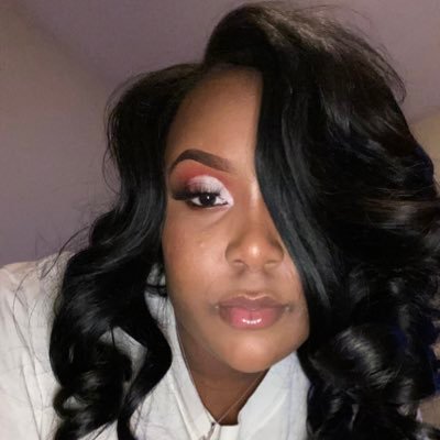 A Girl With a Mind, A Women With Attitude & A Lady With Class ♋️ 🥂.