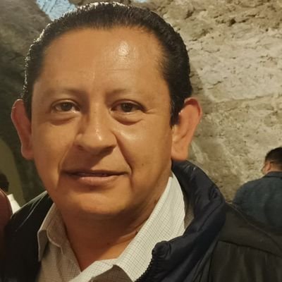 Camarógrafo en Televisa Puebla Dir. Comercial en https://t.co/3JtMoXRU2D Comentarios a título personal