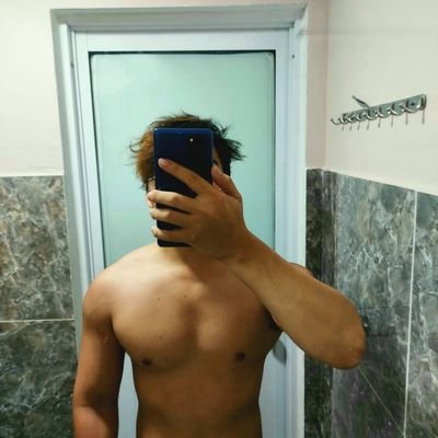 nam32294405's profile picture. 