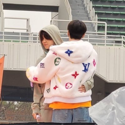 Jeongguk and Jimin are the cause of my Euphoria♡ . . . user abcdefghi__lmnopqrstuvwxyz and j.m enthusiast ♡ 정국 지민 꾹 JIMIN JK JM 국민 Jikook Mingguk♥︎♡
