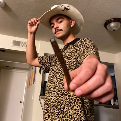 yungtimbs's profile picture. ✊🏿✊🏾✊🏽