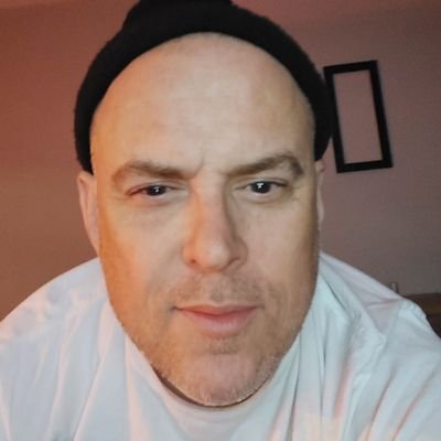 RobertJohn921's profile picture. 