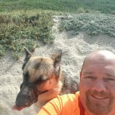 Stevebumbalo34's profile picture. 