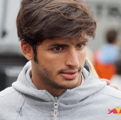 bxcharlos's profile picture. she/her ~ Ferrari & McLaren || CS55• CL16 • LN4