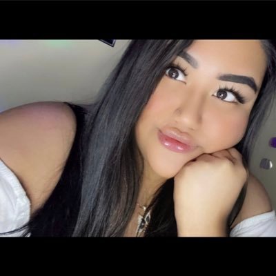 KRLisettee's profile picture. ✨ Lisette ✨ New Account