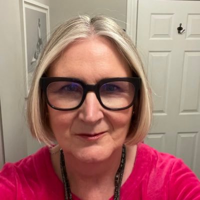 BelinaLiz's profile picture. Director of the GRoW programme and Belina GRoW CIC - IEP Fellow of the year. championing women’s economic empowerment. developed The GRoW App.