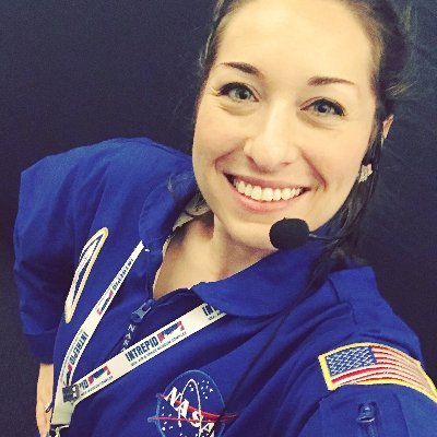 Public Programs @IntrepidMuseum 🚀 @NASASpaceflight Host 🤓
@NASA Solar System Ambassador ☄️ Asteroid 17795 🪐 #NASASocial Alum
👩🏻🚀 #WomenInSTEM