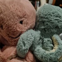 Angela Groves (@artemis_elf) 's Twitter Profile