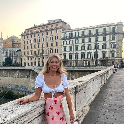 alannah_lavelle's profile picture. 