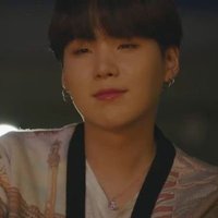 ⟭⟬Ksu ⁶/¹³ ⁷ᵇᵗˢ💜ᵃʳᵐʸ ⟬⟭🔍⍤⃝🔎🥢 semi IA (@kyunglovesbts) 's Twitter Profile