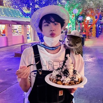 i just love otters & seokjin | tag me in seokjin pics or vids & i will try to find an otter equivalent | photos not mine | this is for FUNSIES