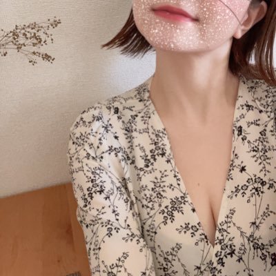 amikikuchi01's profile picture. 11/1生まれの蠍座 A型 双子🤎🤍🤎🤍  #読書📚#チーズ🧀#カフェ☕🫖️🤎#お酒🥃🍸#Live🎼🎤#ディズニー🏰🌍🌋が好き♡♡♡♡