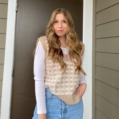 akoerbz's profile picture. 