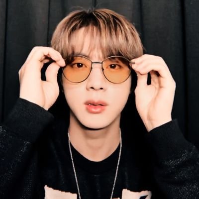 —— ♥︎₊˚  (In the crescent moon night) · 1992         𓏲  ๋  the memories of us together circle around me. ⭒◞   @thvadjoonie ❁᭄