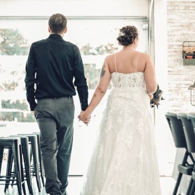 andreeeuhhh's profile picture. hello