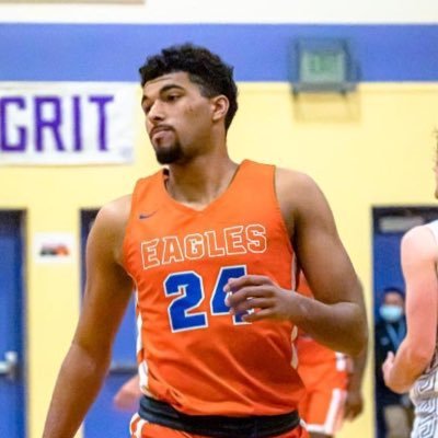 Class of 2022*
Height 6'5
Basketball position PF*
📍graham Washington
contact(252-349-5347)
Gmail (averyjisler@outlook.com)