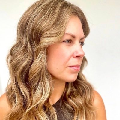 ingle_kristen's profile picture. Minneapolis neighbor + mom. Imagining something different & activating the courage to build a better tomorrow.