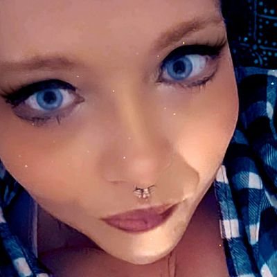 TheHotMess_Jess's profile picture. My Bare Sass