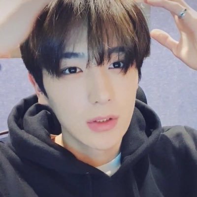 from_routinely's profile picture. 주로일상얘기합니다