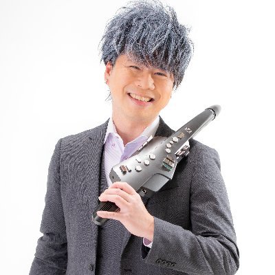 福井県のウィンドシンセサイザー奏者・テレビやラジオで喋る人・イベントMC/福井アカペラシティプロジェクト プロデューサー/
【レギュラー】#FM福井「Update Evening」毎週金曜日パーソナリティ（17:00~19:00）/#福井ケーブルテレビ「LIT 音 The STAGE」MC/#ふーぽ でスイーツ記事連載