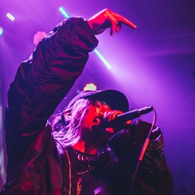 Albuquerque Alternative Hip Hop 🌙. 🌵 Diné |Choctaw| Filipino 🎙 Vocalist | @heartmuseumband