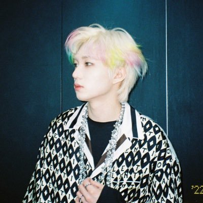 taeyang’s gf