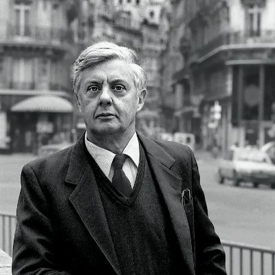 dailykousbroek's profile picture. Elke dag een citaat van Rudy Kousbroek, een van de grootste essayisten uit de NL'se literatuur. Verzamelde essays: 2023, @atlascontact. (Foto: Wim Ruighok)