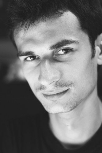 I'm photographer and designer. I like what i'm doing. I love and respect people i am dealing with.