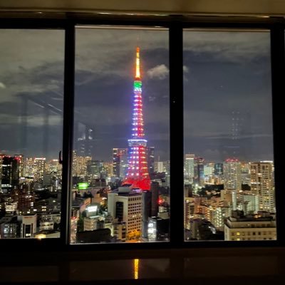 都心不動産と株式を追い続けてます。 小田急相模原300万→馬車道1900万→中目黒(賃貸)→有明3400万→勝どき4200万→恵比寿(賃貸)→六本木1.9億→恵比寿(賃貸)→恵比寿1.9億→六本木 3億→六本木5億→???とマンション買い替えながら成長しています。また、マンション一棟を保有して大家業もしてます。