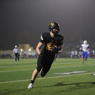 centerville (0H) 24’ | SF/PF | TE | 6’4 225| 3.9 GPA |1st Team all GWOC |email: brycecowgill@gmail.com | coach- Brent Ullery 9373697759