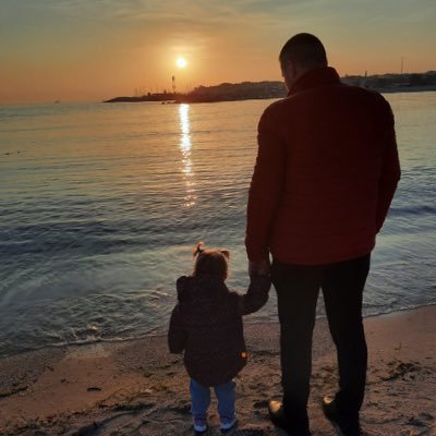 Mutlu7Bars's profile picture. 