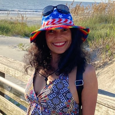 Happy Hooker/crochet addict. https://t.co/TQOQnStjNa