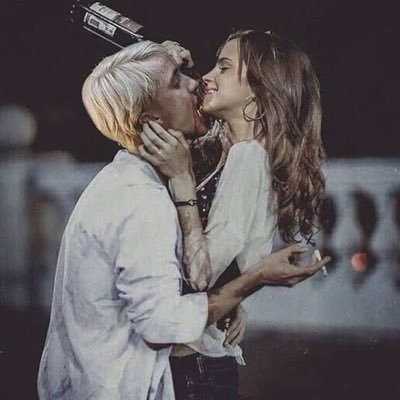 mENWfijXko25ua7's profile picture. かき氷とアイスと小籠包と犬と漫画とアニメとLeoとだいにぐるーぷが好