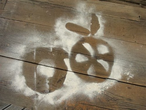 BikeandBaguette's profile picture. Biking and baking, travelling and chatting, always happy to find new places, great local produce and fab coffee.