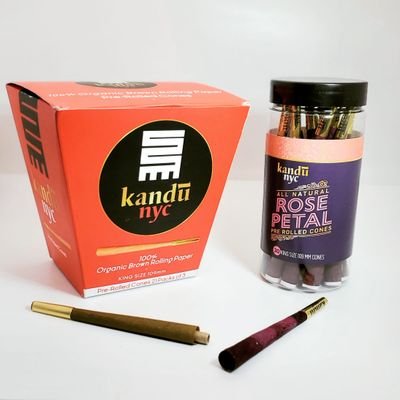 KanduNyc's profile picture. Premium Hemp and Rose Petal Cones
Available USA 🇺🇸 South Africa 🇿🇦 Canada 🇨🇦