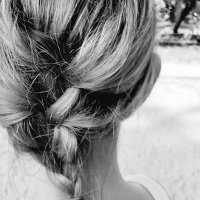 FrauDoktor Einzigartigernachname (@alice_in_mind) Twitter profile photo