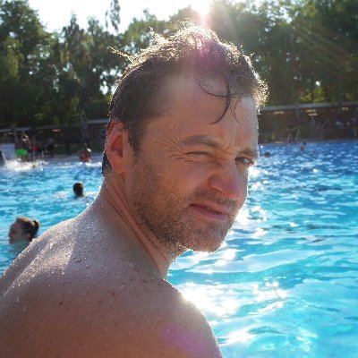 Valenti17186744's profile picture. Curator & writer from Vilnius