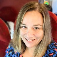 Helen McIntyre (@40thinks) 's Twitter Profile