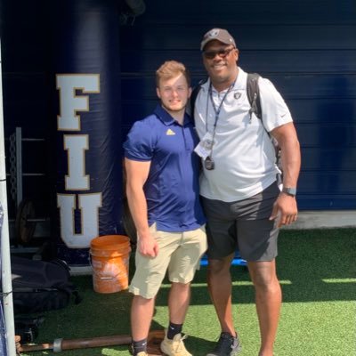 E_Adkisson10's profile picture. #PawsUp