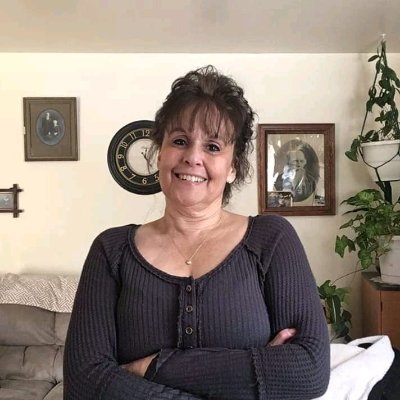 I am a single woman who is willing to support you, in exchange for attention only for me.