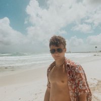 ty tesch (@hookingf) 's Twitter Profile